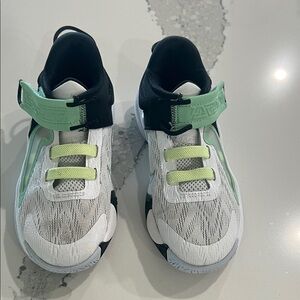 Kids White and Mint Nike Athletic Shoes
